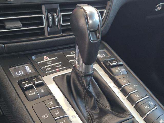 2020 Porsche Macan Vehicle Photo in Weatherford, TX 76087