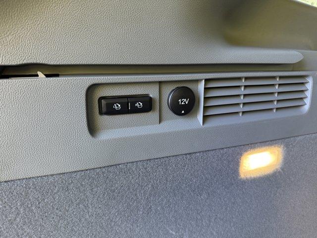 2023 Lincoln Nautilus Vehicle Photo in LEOMINSTER, MA 01453-2952