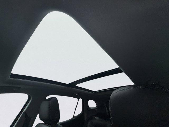 2024 GMC Terrain Vehicle Photo in LEOMINSTER, MA 01453-2952