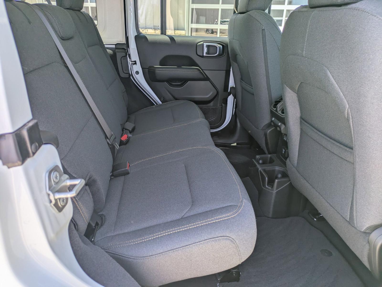 2024 Jeep Wrangler Vehicle Photo in Seguin, TX 78155