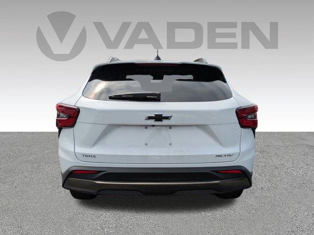 2025 Chevrolet Trax Vehicle Photo in BRUNSWICK, GA 31525-1881