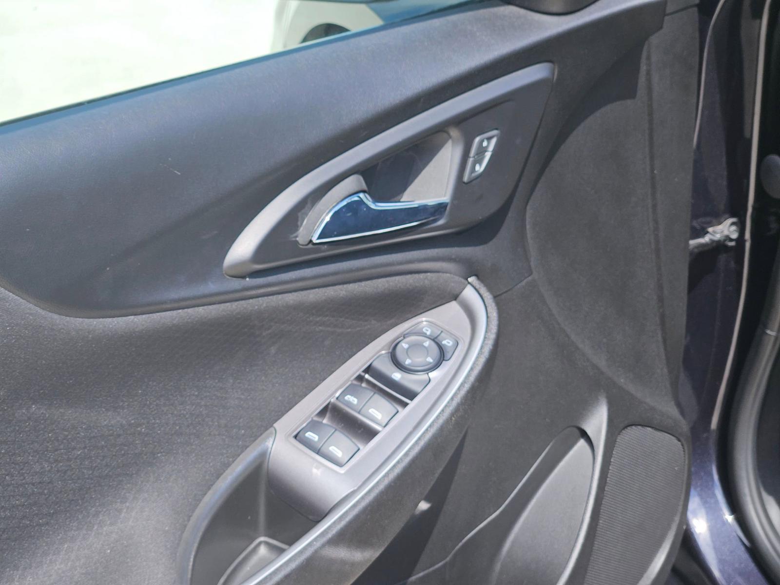 2023 Chevrolet Malibu Vehicle Photo in Seguin, TX 78155