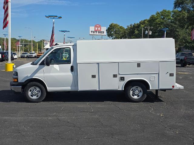 2025 Chevrolet Express Commercial Cutaway Vehicle Photo in INDEPENDENCE, MO 64055-1314