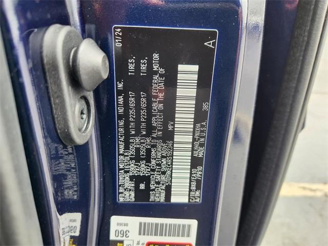 2024 Toyota Sienna Vehicle Photo in AURORA, CO 80012-4011