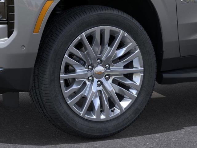 2025 Chevrolet Suburban Vehicle Photo in TOPEKA, KS 66609-0000