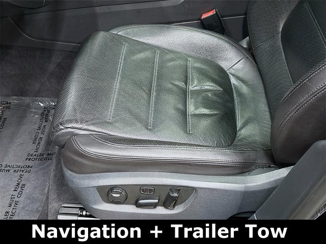2017 Volkswagen Touareg Vehicle Photo in EVERETT, WA 98203-5662