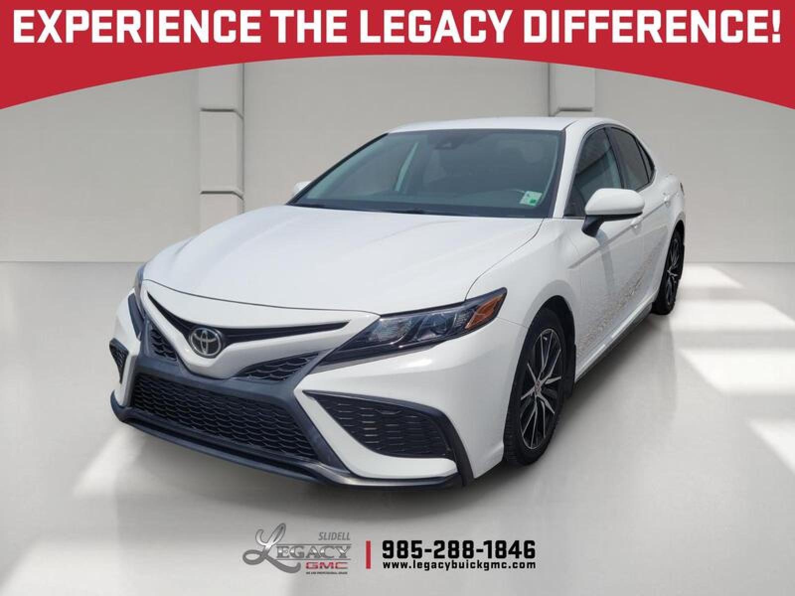  2021 Toyota Camry SE Nightshade FWD   