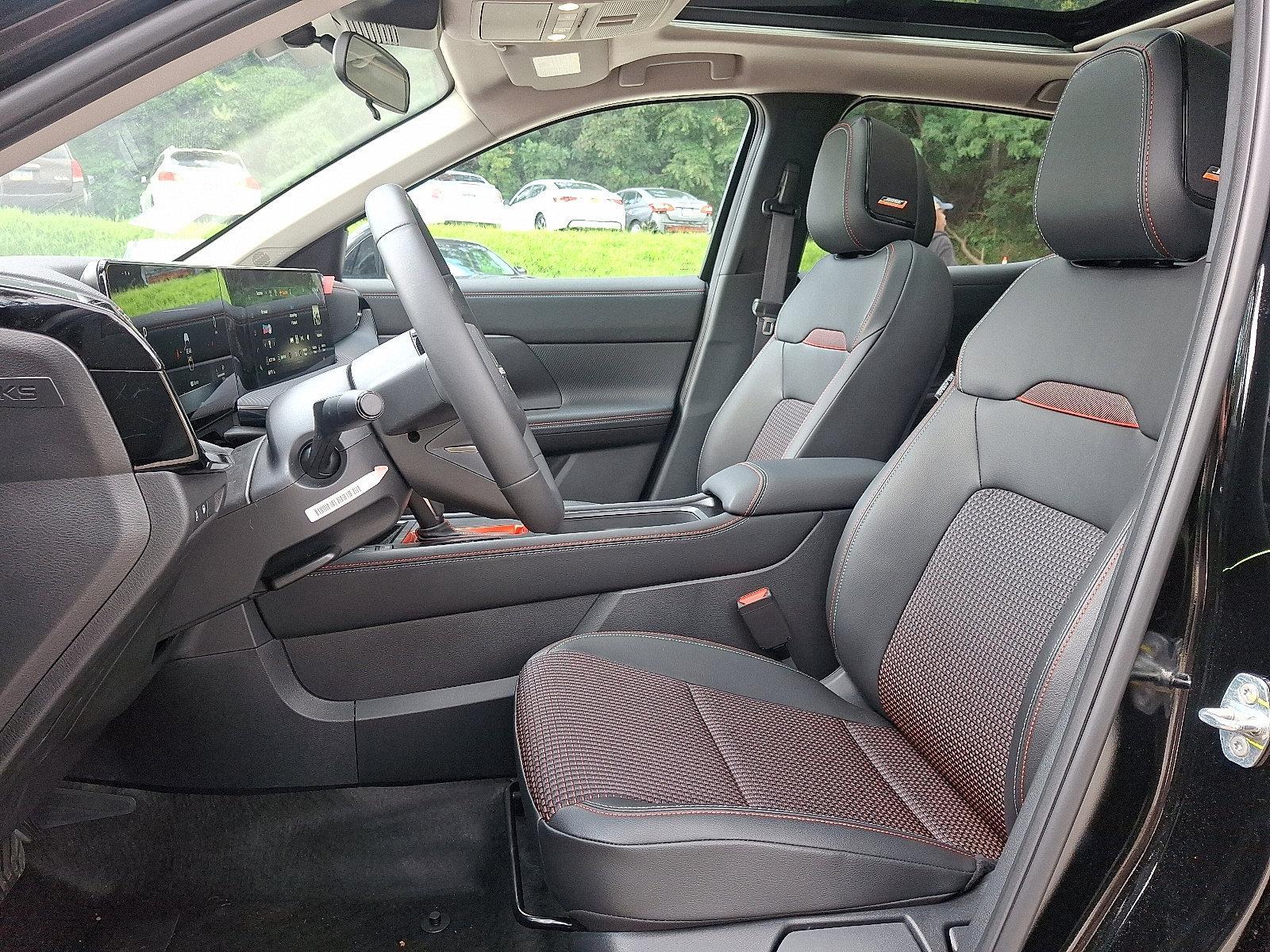 2025 Nissan Kicks Vehicle Photo in Jenkintown, PA 19046