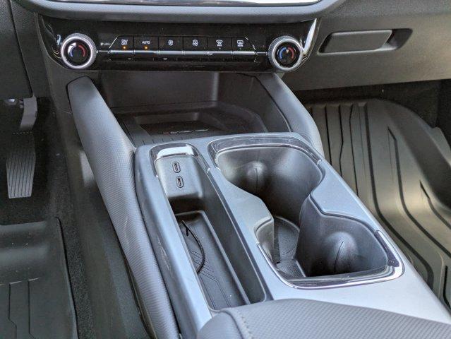 2025 Chevrolet Equinox EV Vehicle Photo in BRUNSWICK, GA 31525-1881