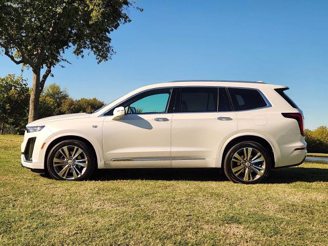 2021 Cadillac XT6 Vehicle Photo in DENTON, TX 76210-9321