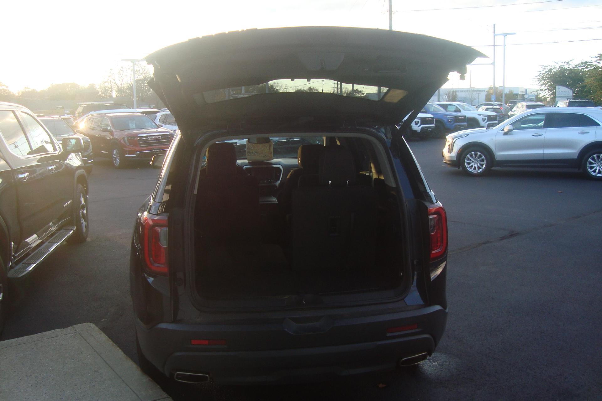 2021 GMC Acadia Vehicle Photo in PORTSMOUTH, NH 03801-4196