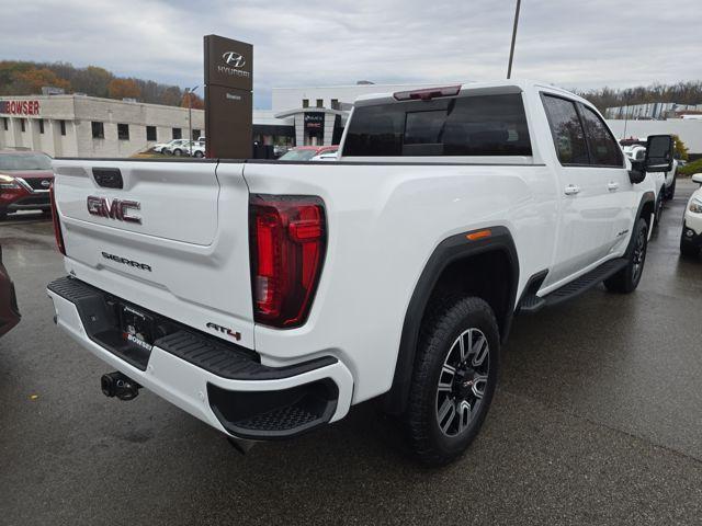 2022 GMC Sierra 2500 HD Vehicle Photo in Pleasant Hills, PA 15236
