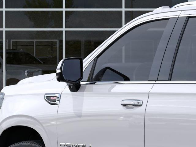 2025 GMC Yukon XL Vehicle Photo in ROCHESTER HILLS, MI 48307-2741