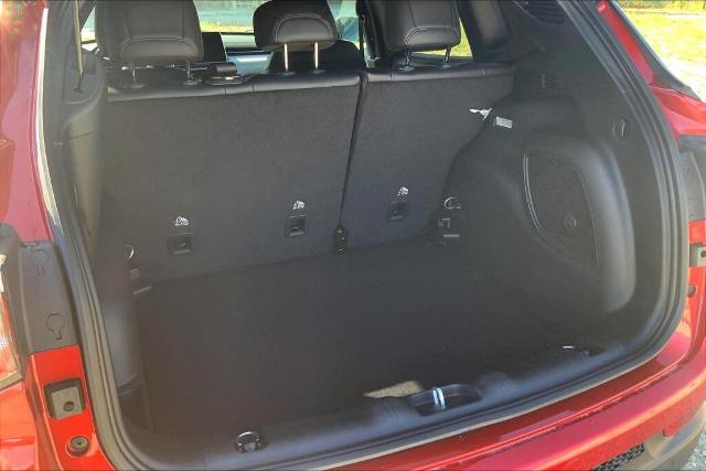 2025 Jeep Compass Vehicle Photo in Kansas City, MO 64114