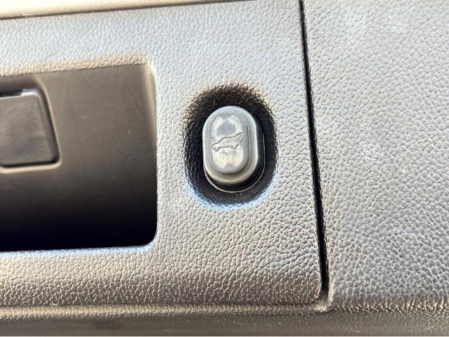 2015 Cadillac Escalade Vehicle Photo in BEAUFORT, SC 29906-4218