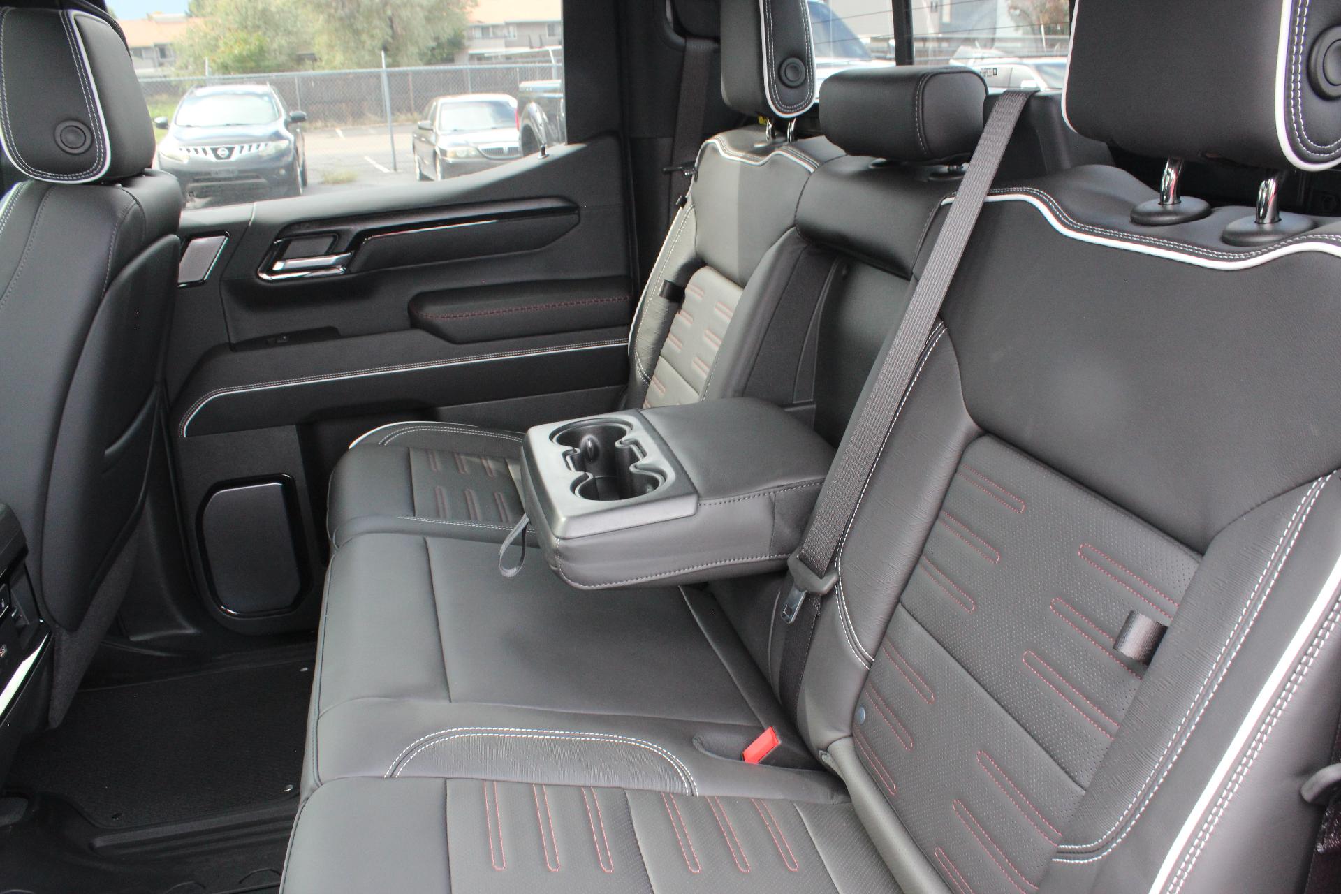 2025 GMC Sierra 1500 Vehicle Photo in AURORA, CO 80012-4011