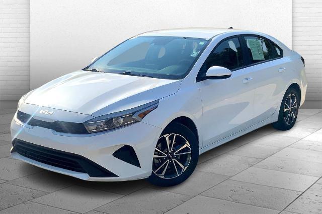 2024 Kia FORTE Vehicle Photo in KANSAS CITY, MO 64114-4545