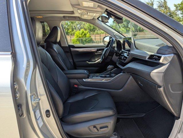 2022 Toyota Highlander Vehicle Photo in San Antonio, TX 78230