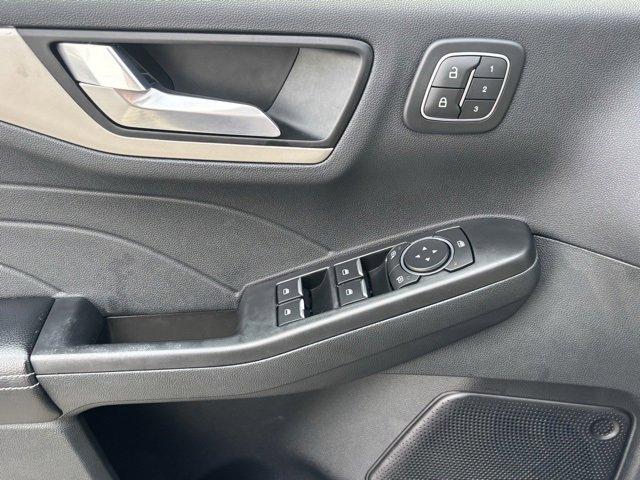 2022 Ford Escape Vehicle Photo in ROCHESTER HILLS, MI 48307-2741