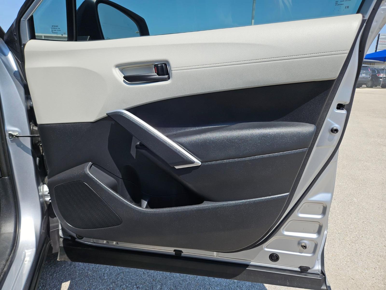 2022 Toyota Corolla Cross Vehicle Photo in Seguin, TX 78155