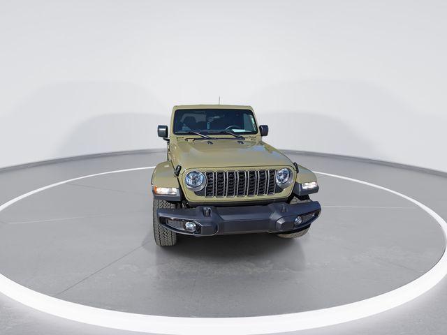 2025 Jeep Gladiator Vehicle Photo in Pleasant Hills, PA 15236
