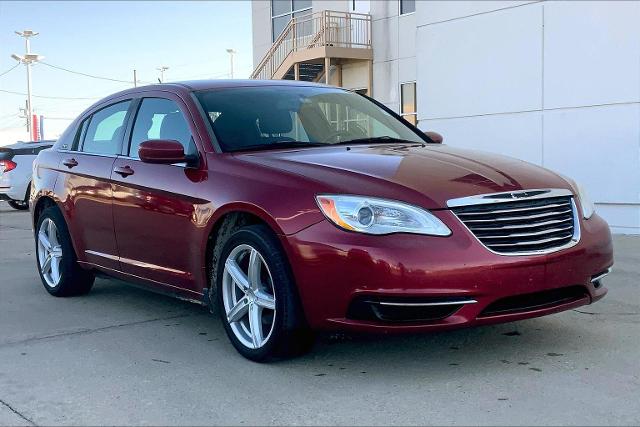 2011 Chrysler 200 Vehicle Photo in TOPEKA, KS 66609-0000