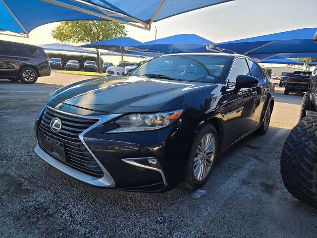 2016 Lexus ES 350 Vehicle Photo in DENTON, TX 76210-9321