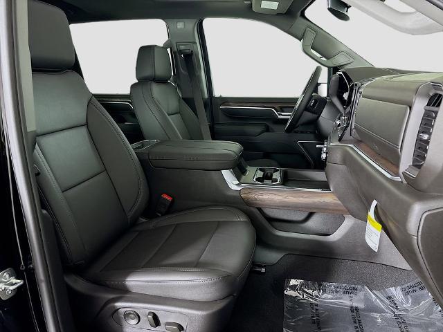 2025 GMC Sierra 3500 HD Vehicle Photo in PUYALLUP, WA 98371-4149