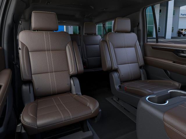 2025 Chevrolet Suburban Vehicle Photo in SELMA, TX 78154-1460