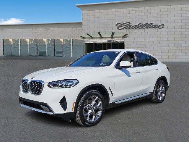 Select 2022 BMW X4