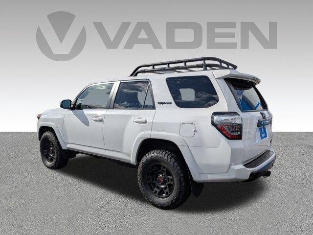 2019 Toyota 4Runner Vehicle Photo in BRUNSWICK, GA 31525-1881