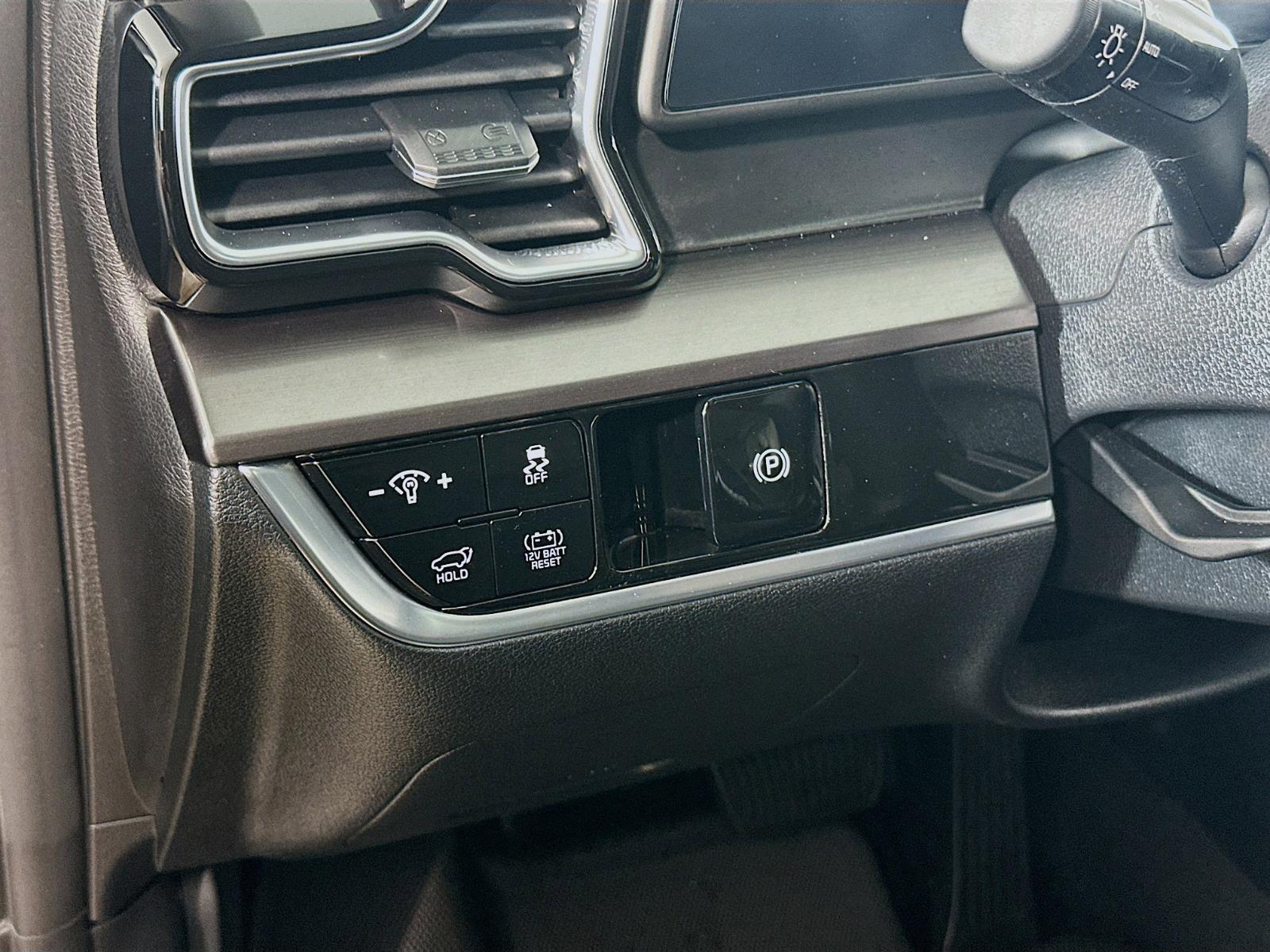 2023 Kia Sportage Hybrid Vehicle Photo in Langhorne, PA 19047