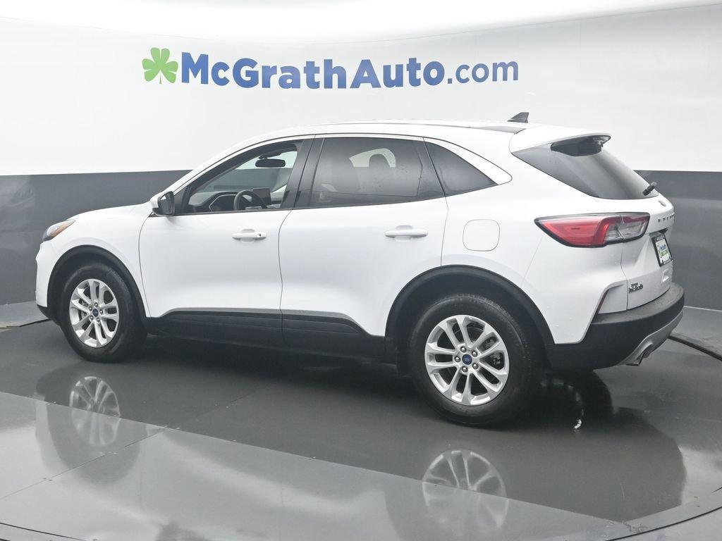 2021 Ford Escape Vehicle Photo in Cedar Rapids, IA 52402