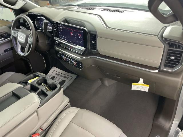 2024 GMC Sierra 1500 Vehicle Photo in GILBERT, AZ 85297-0402