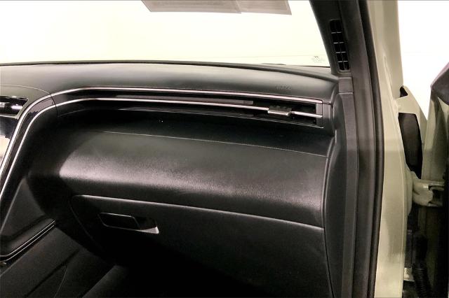 2023 Hyundai SANTA CRUZ Vehicle Photo in Lees Summit, MO 64086