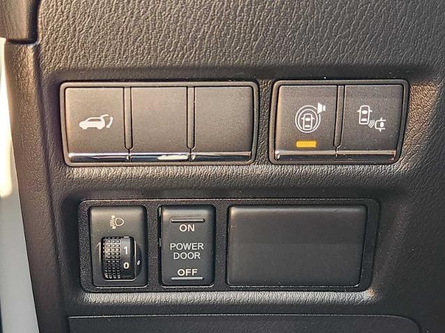 2016 INFINITI QX80 Vehicle Photo in DENTON, TX 76210-9321
