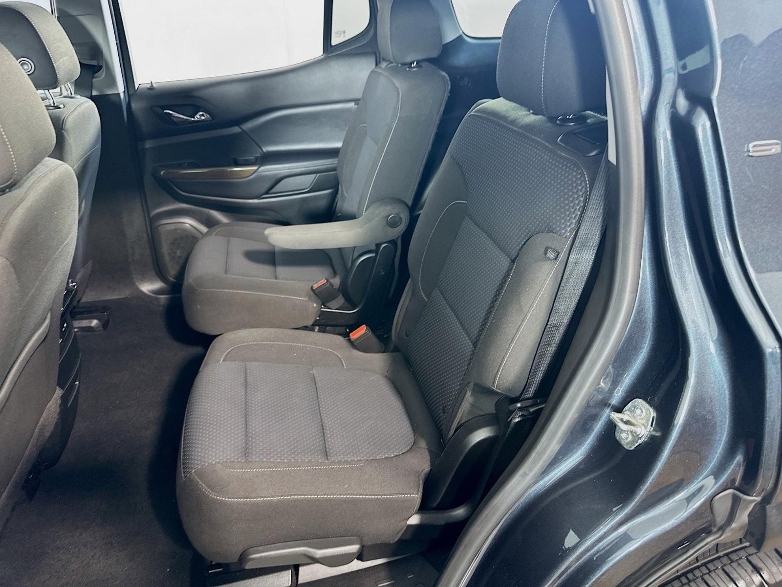 2020 GMC Acadia Vehicle Photo in Langhorne, PA 19047
