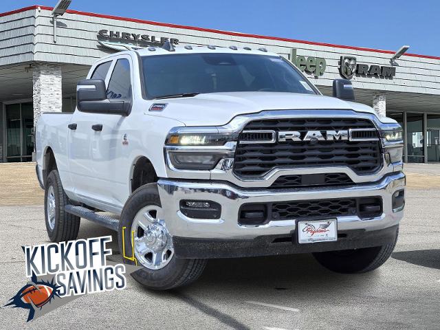 2025 Ram 2500 Vehicle Photo in Ennis, TX 75119-5114
