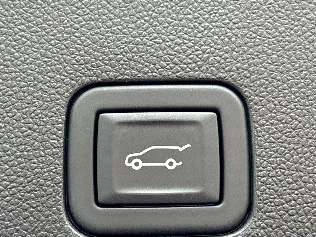 2024 Chevrolet Tahoe Vehicle Photo in SAVANNAH, GA 31406-4513