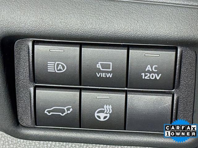 2023 Toyota Highlander Vehicle Photo in Puyallup, WA 98371