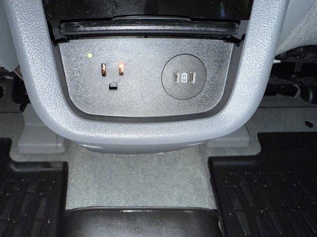 2023 Lincoln Nautilus Vehicle Photo in LEOMINSTER, MA 01453-2952