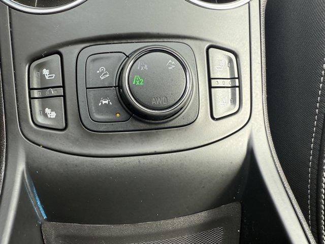 2024 GMC Terrain Vehicle Photo in LEOMINSTER, MA 01453-2952