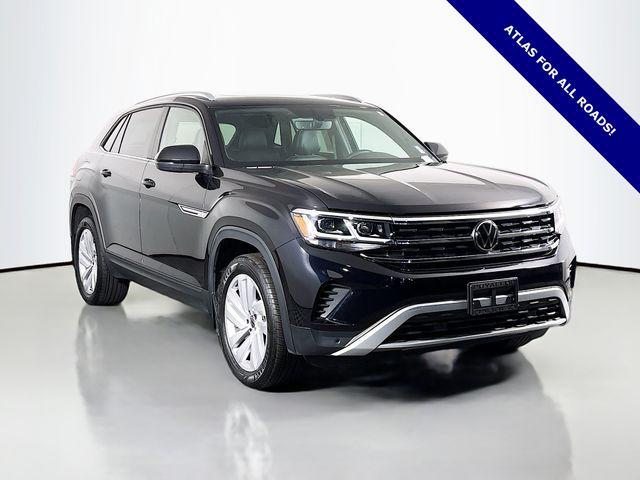 2023 Volkswagen Atlas Cross Sport Vehicle Photo in Puyallup, WA 98371