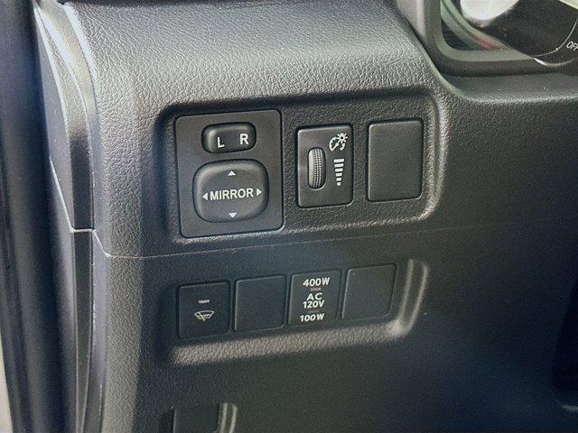 2014 Toyota 4Runner Vehicle Photo in Flemington, NJ 08822