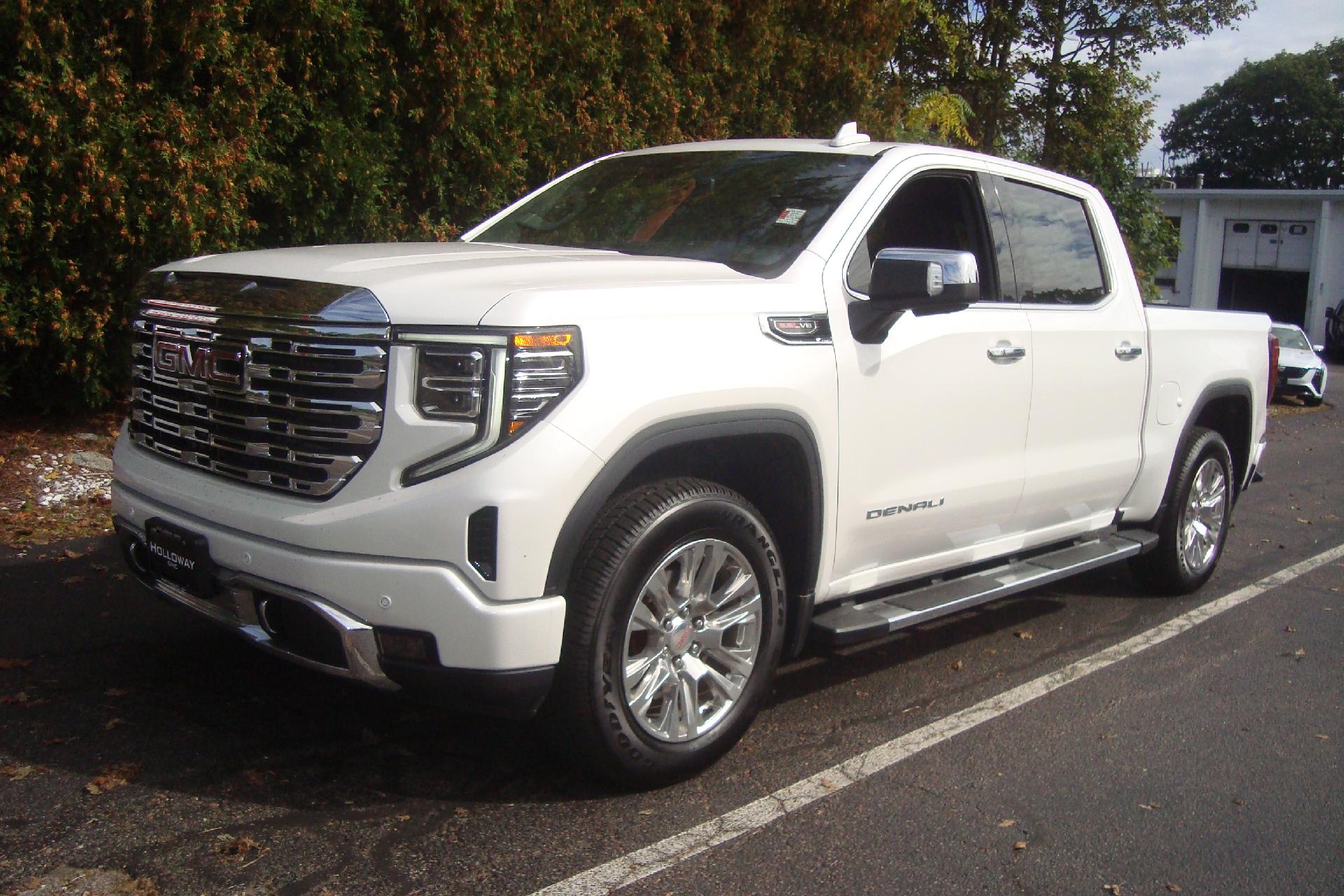 2022 GMC Sierra 1500 Vehicle Photo in PORTSMOUTH, NH 03801-4196