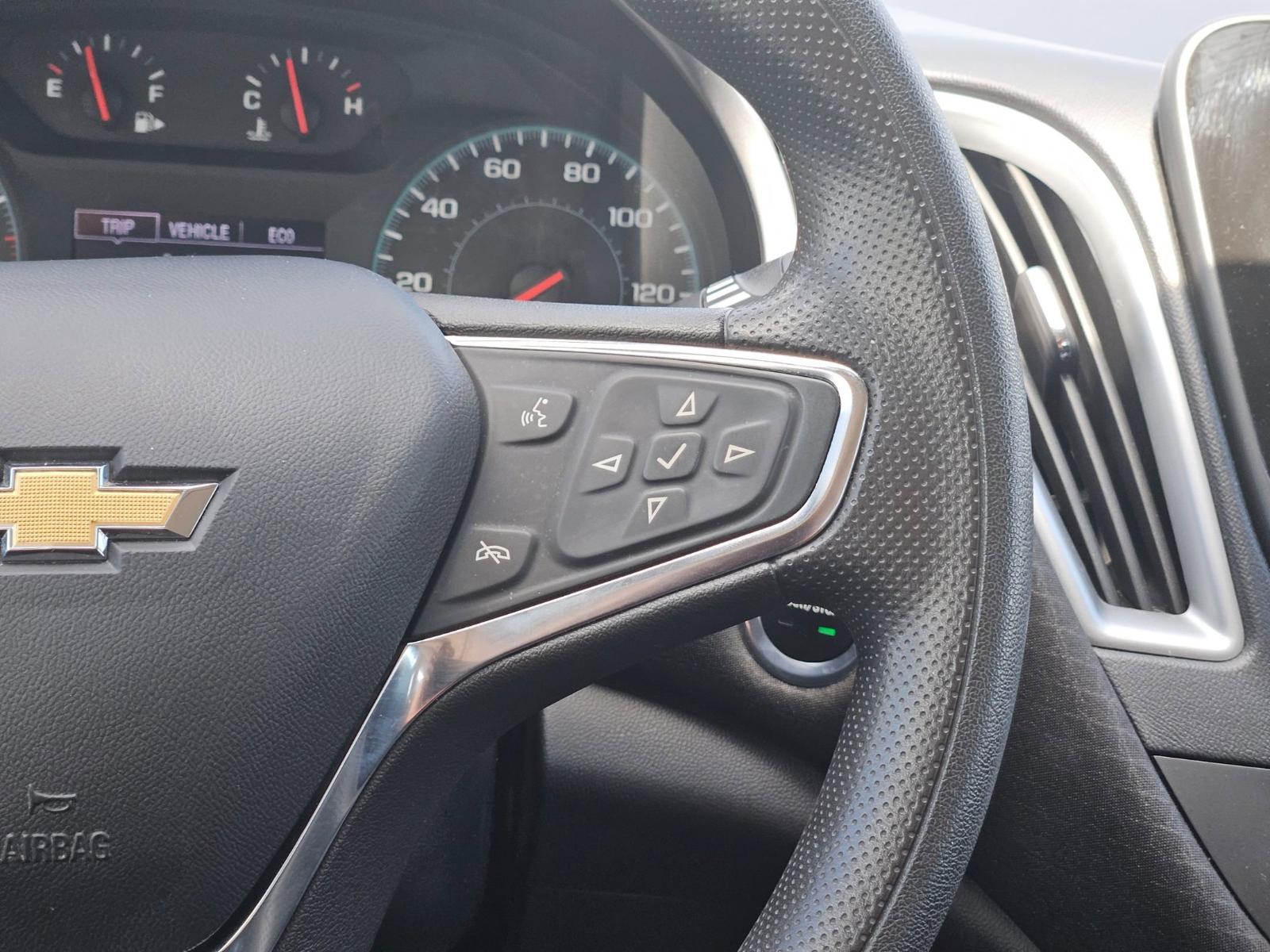 2023 Chevrolet Malibu Vehicle Photo in Seguin, TX 78155