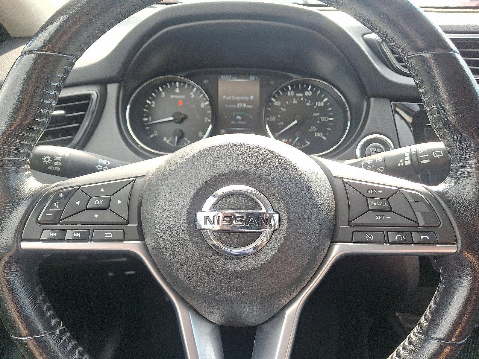 2017 Nissan Rogue Vehicle Photo in Harrisburg, PA 17111