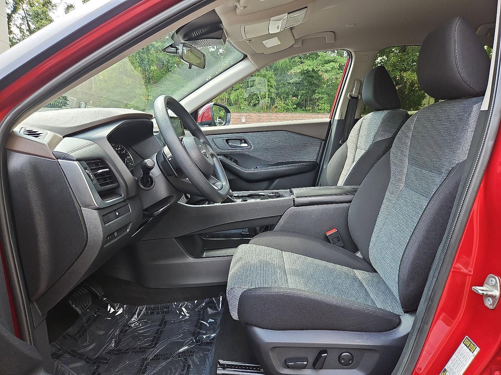 2023 Nissan Rogue Vehicle Photo in Jenkintown, PA 19046