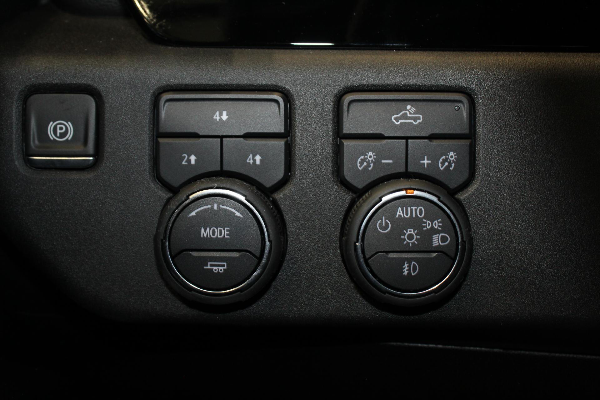2024 Chevrolet Silverado 2500 HD Vehicle Photo in NORTHAMPTON, MA 01060-1120