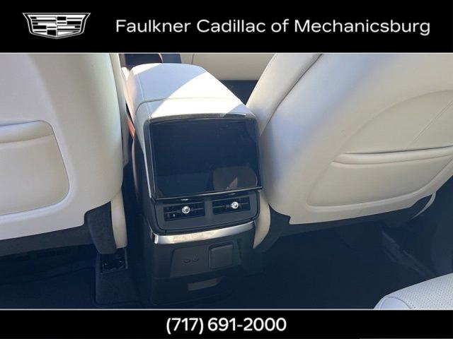 2026 Cadillac VISTIQ Vehicle Photo in MECHANICSBURG, PA 17050-1707